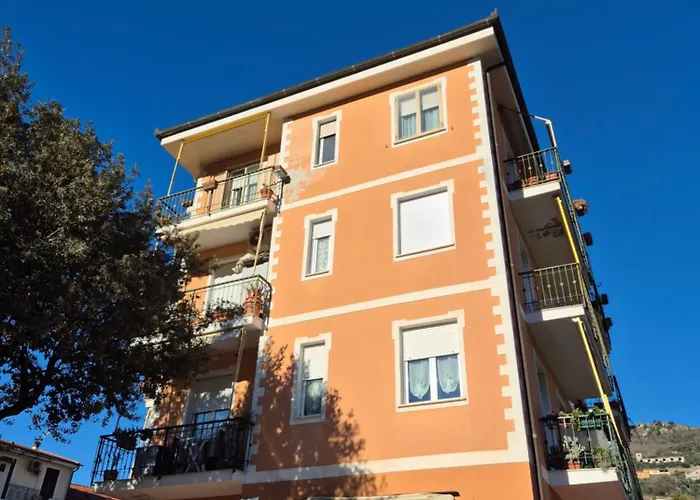 Гостевой дом Borgo And Bike 3*